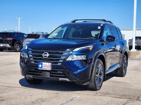 New 2026 Nissan Rogue Platinum w/ Platinum Premium Package image 2