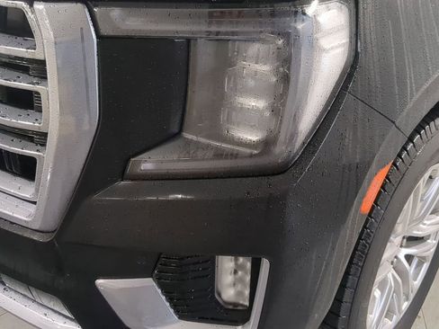 Used 2021 GMC Yukon XL SLT image 22