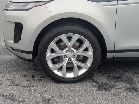 Used 2020 Land Rover Range Rover Evoque SE image 34