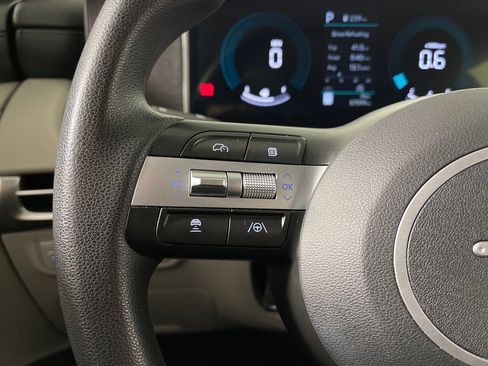 Certified 2025 Hyundai Tucson SEL AWD/4WD image 28