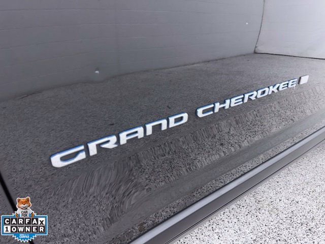 Used 2023 Jeep Grand Cherokee 4WD 4xe image 9