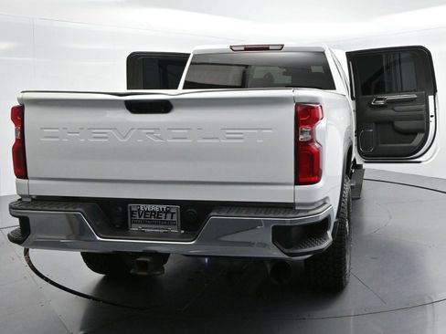 Used 2024 Chevrolet Silverado 2500 LTZ AWD/4WD image 39