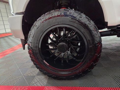 Used 2017 Ford F350 Platinum w/ Platinum Ultimate Package image 84