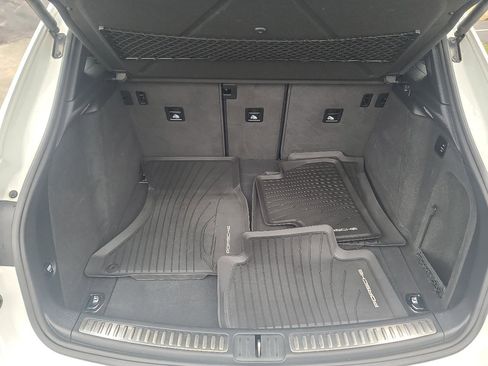 Used 2017 Porsche Macan GTS image 12