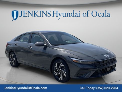 New 2026 Hyundai Elantra Limited FWD image 1