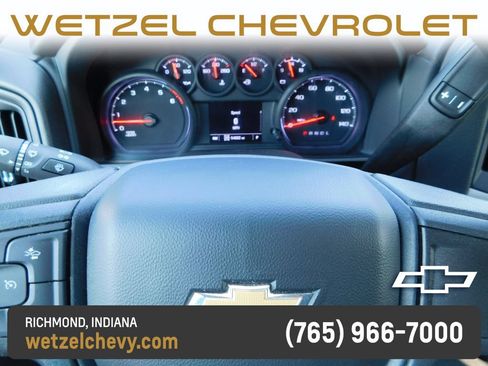 Used 2024 Chevrolet Silverado 2500 Custom w/ Custom Value Package AWD/4WD image 31