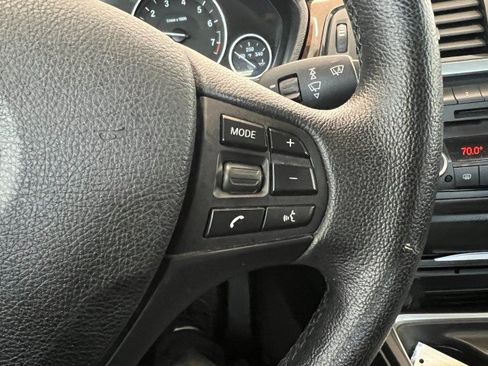 Used 2013 BMW 328i xDrive Sedan AWD/4WD image 25