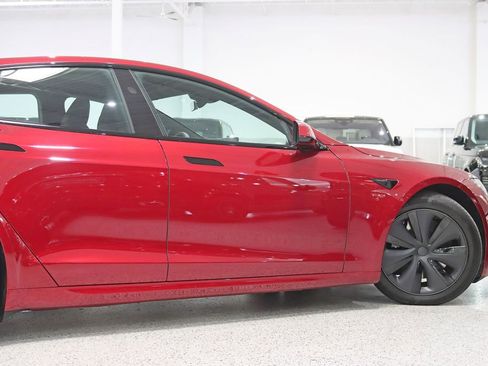 Used 2025 Tesla Model S AWD/4WD image 11
