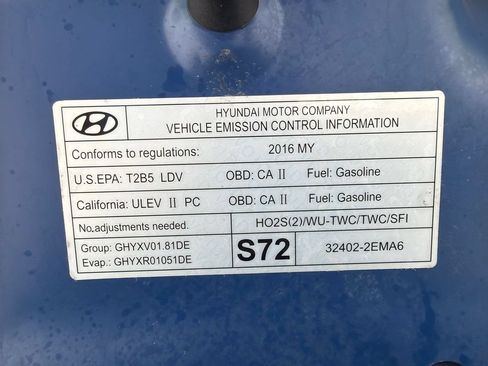 Used 2016 Hyundai Elantra SE FWD image 26