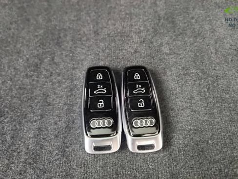 Used 2024 Audi Q8 e-tron Prestige w/ Prestige Package AWD/4WD image 63