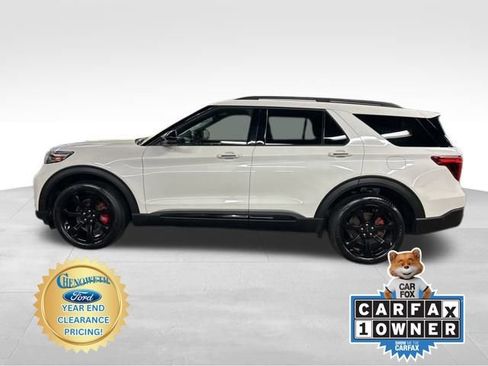 Used 2022 Ford Explorer ST w/ Equipment Group 401A image 2
