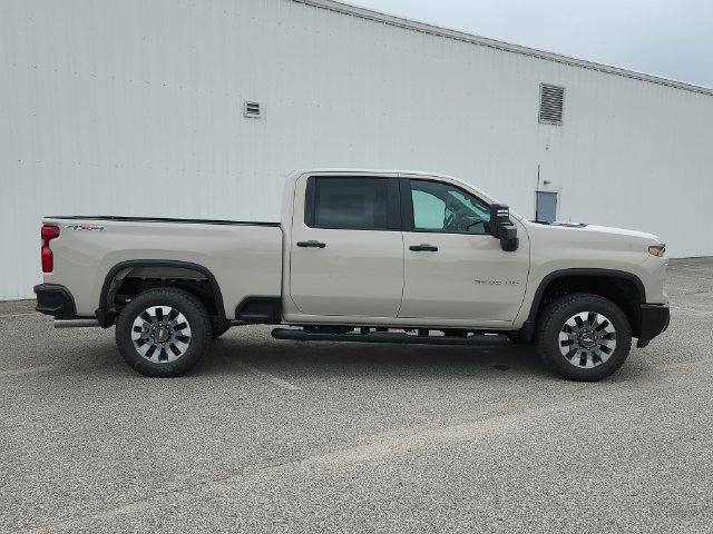 New 2026 Chevrolet Silverado 2500 Custom w/ Custom Value Package AWD/4WD image 9