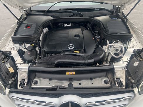 Used 2020 Mercedes-Benz GLC 300 4MATIC image 12