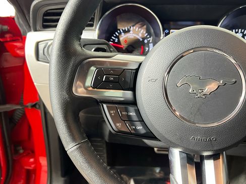 Used 2015 Ford Mustang Premium RWD image 19