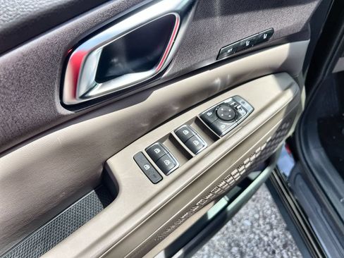 New 2026 Kia Carnival SX FWD image 13
