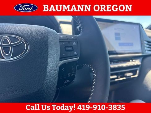 Used 2026 Toyota Camry SE w/ Multimedia Upgrade Package AWD/4WD image 19