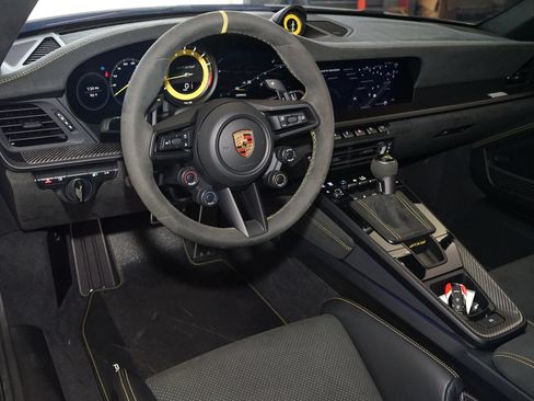 Used 2024 Porsche 911 GT3 RS RWD image 14
