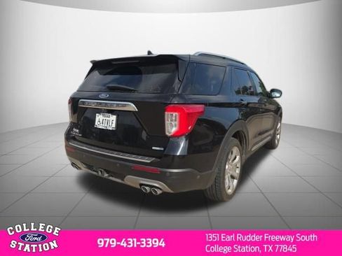 Used 2020 Ford Explorer Platinum w/ Premium Technology Package AWD/4WD image 4