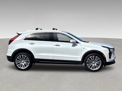 Certified 2024 Cadillac XT4 Premium Luxury image 38