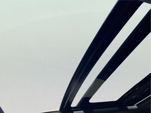 Used 2018 Ford F350 Lariat w/ Lariat Ultimate Package image 29