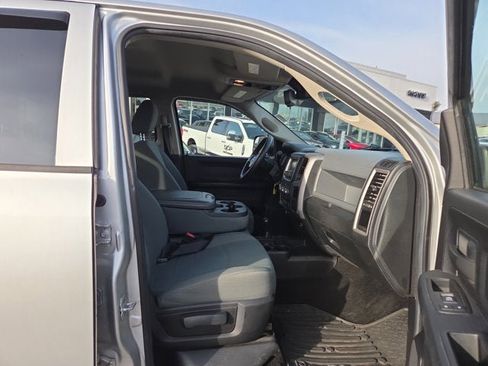 Used 2014 RAM 3500 Tradesman w/ Chrome Appearance Group image 15