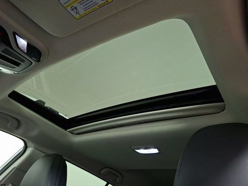 Certified 2024 Subaru Outback Touring XT AWD/4WD image 16