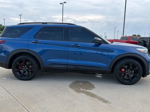 Used 2020 Ford Explorer ST w/ ST Street Pack AWD/4WD image 19