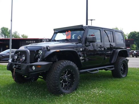 Used 2015 Jeep Wrangler Unlimited Sport AWD/4WD image 1