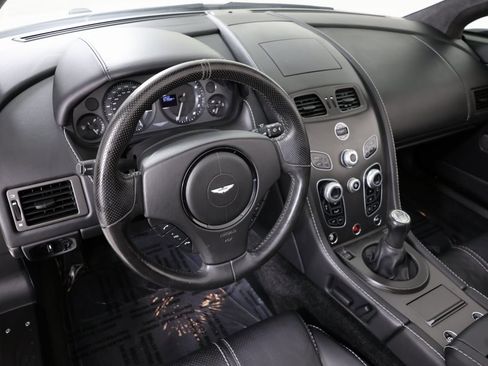 Used 2016 Aston Martin V8 Vantage GT image 18