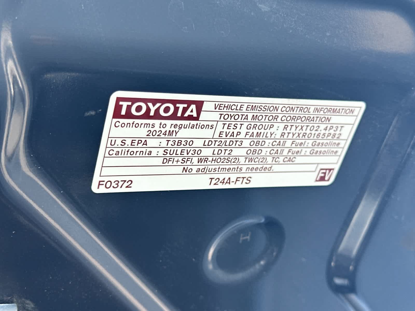 Used 2024 Toyota Tacoma TRD Off-Road AWD/4WD image 29