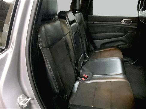 Used 2020 Jeep Grand Cherokee Altitude AWD/4WD image 20