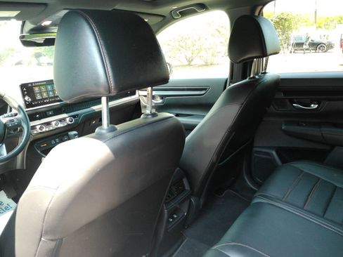 Used 2025 Honda CR-V Sport-L image 13