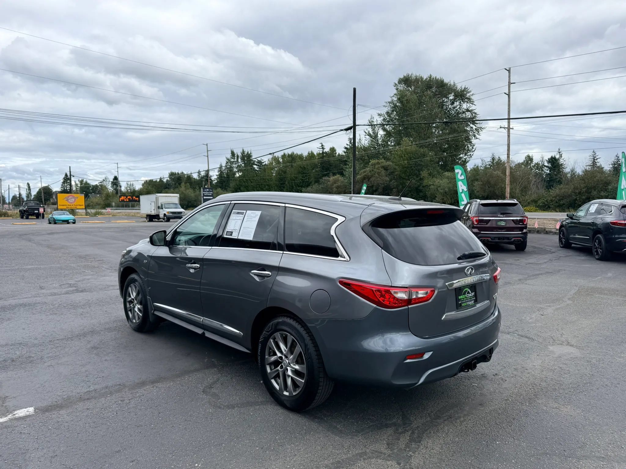 Used 2015 INFINITI QX60 Luxe AWD/4WD image 5