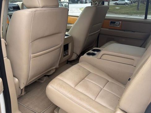 Used 2008 Lincoln Navigator L 4WD image 10