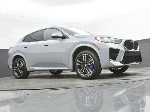 Certified 2024 BMW X2 xDrive28i w/ M Sport Package image 34