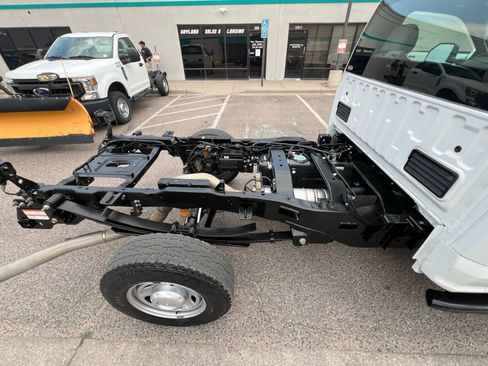 Used 2020 Ford F350 XL w/ Snow Plow Prep Package AWD/4WD image 13