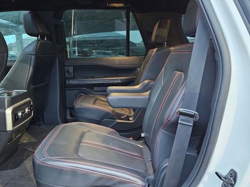Used 2023 Ford Expedition Limited image 14