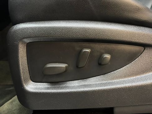Used 2015 Chevrolet Tahoe LT AWD/4WD image 14