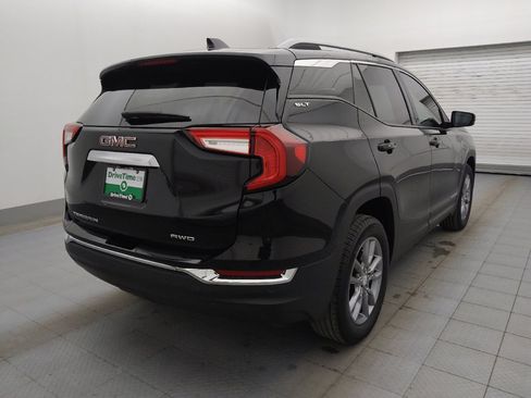 Used 2022 GMC Terrain SLT w/ LPO, Floor Liner Package image 9