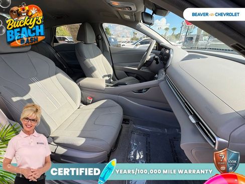 Used 2024 Hyundai Elantra SEL FWD image 24