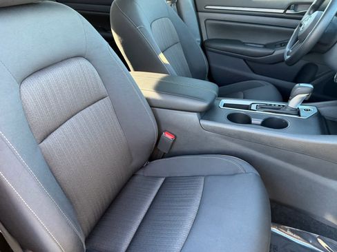 Certified 2025 Nissan Altima 2.5 S image 11