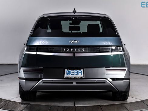 Used 2024 Hyundai Ioniq 5 Limited image 5