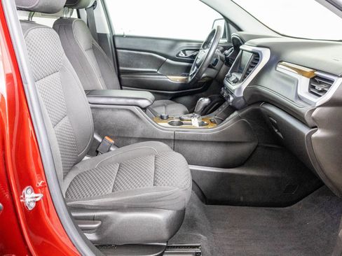 Used 2017 GMC Acadia SLE image 46