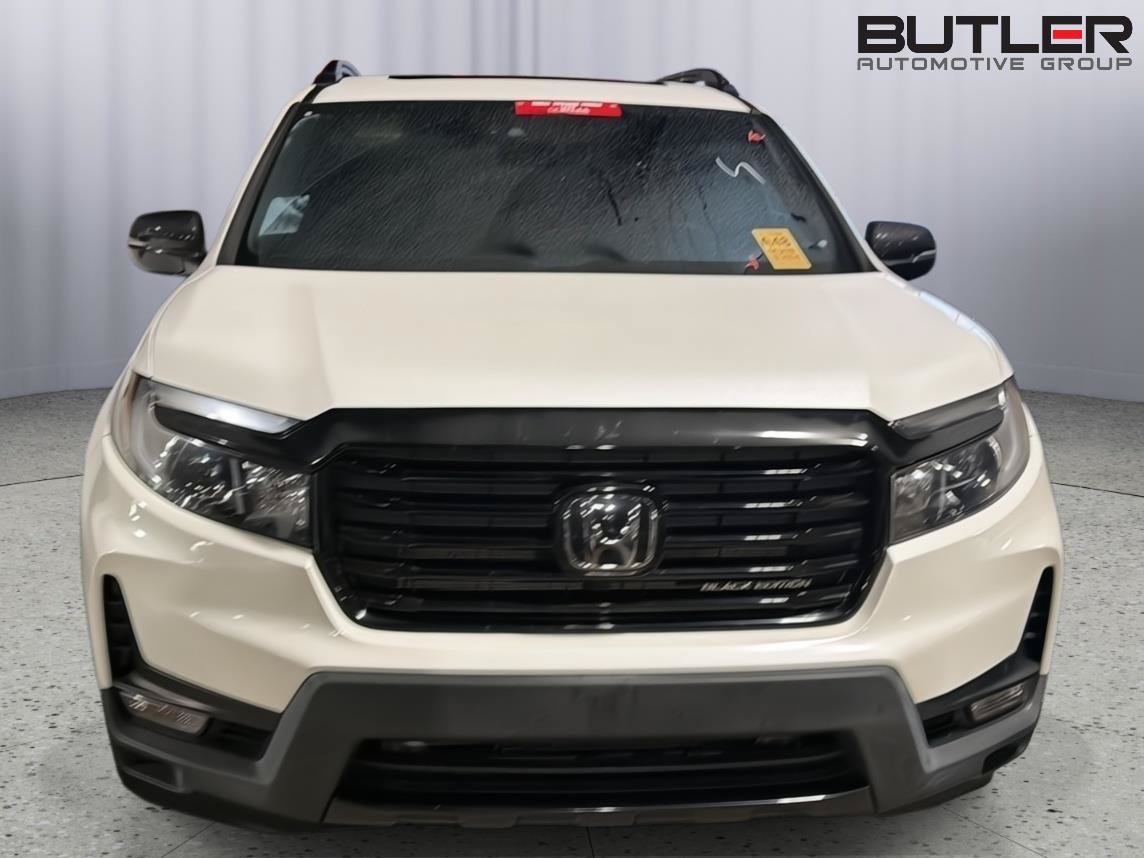 Used 2024 Honda Passport Black Edition image 4