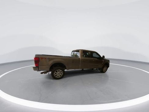Used 2022 Ford F250 Lariat AWD/4WD image 4