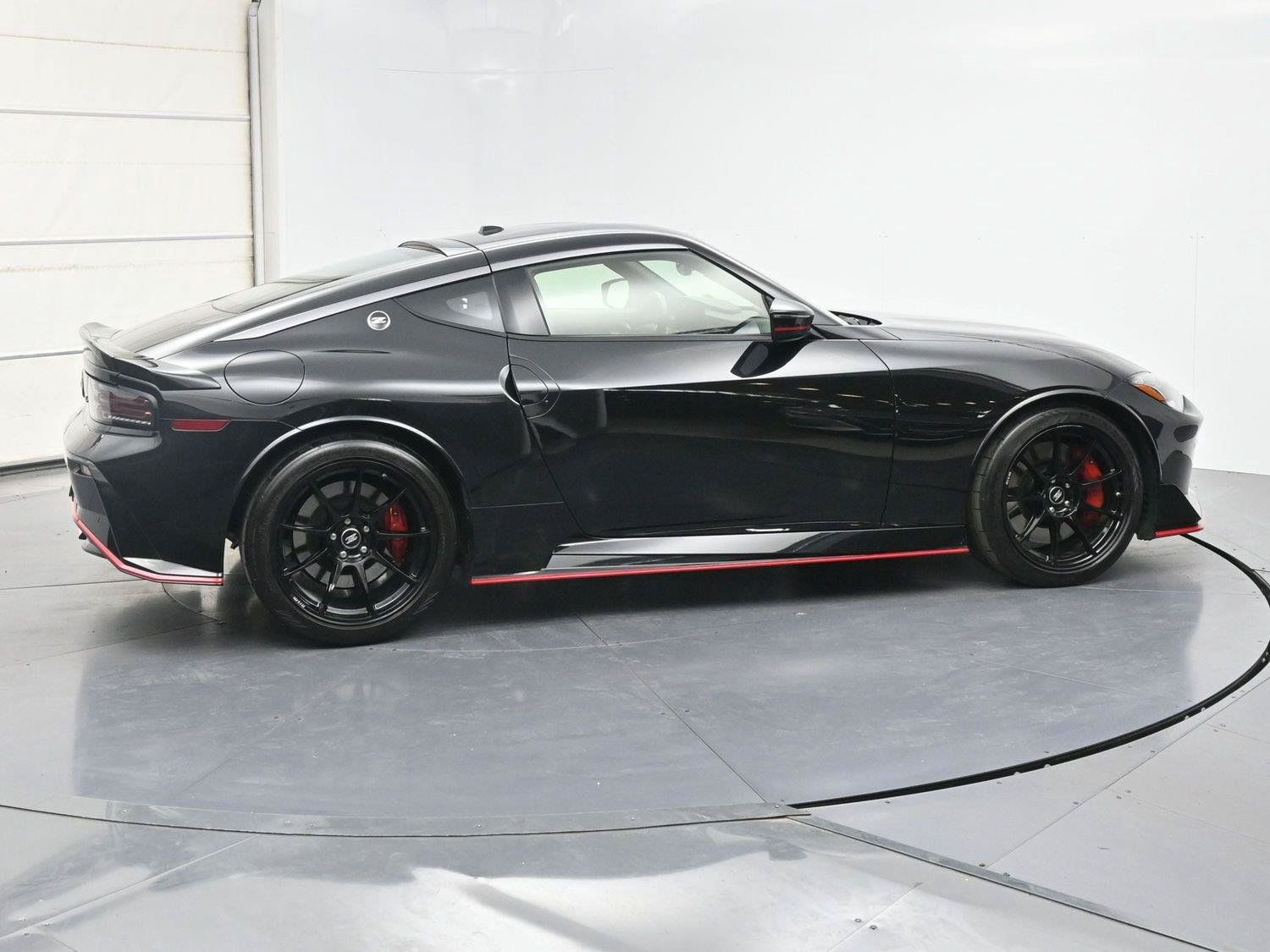 Certified 2024 Nissan Z Sport w/ Floor Mat Package RWD image 30