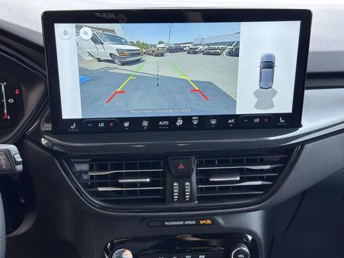 Used 2025 Ford Escape ST-Line w/ Tech Pack #1 AWD/4WD image 11