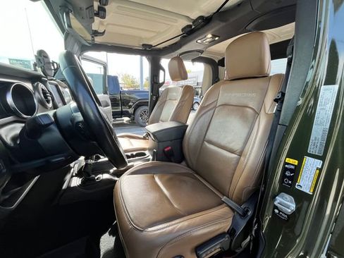 Used 2022 Jeep Gladiator Rubicon w/ LED Lighting Group image 10