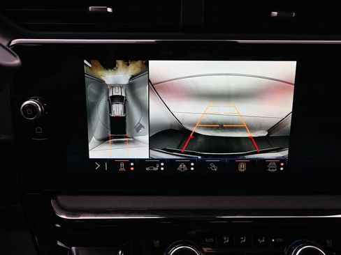 New 2026 GMC Sierra 2500 AT4 image 8