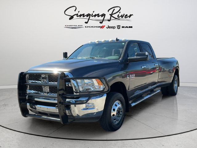 Used 2017 RAM 3500 SLT w/ Luxury Group AWD/4WD image 3